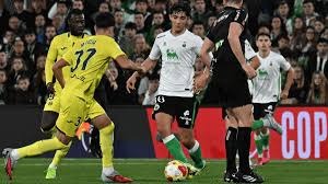 [羽毛球]冯彦哲／黄东萍取得小组赛首胜